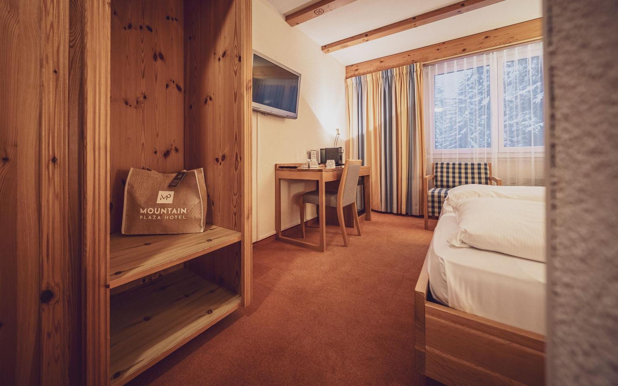 Mountain Plaza Hotel ダヴォス・プラッツ エクステリア 写真